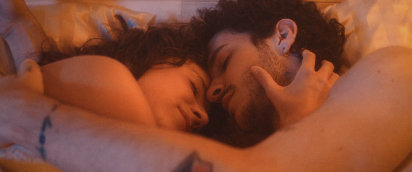 Why we sleep better without our phone - unlock the power of sleep